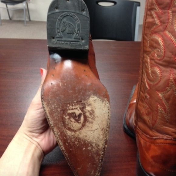 Mexican made boots - Picture 2 of 4