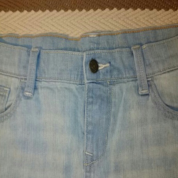 🔴Denim cut-off mini skirt nwot - Picture 3 of 3