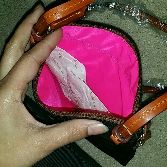 NWOT D&B PURSE - Picture 3 of 3