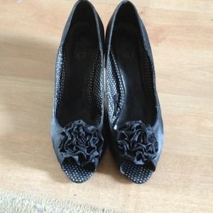 Black cute classy heels