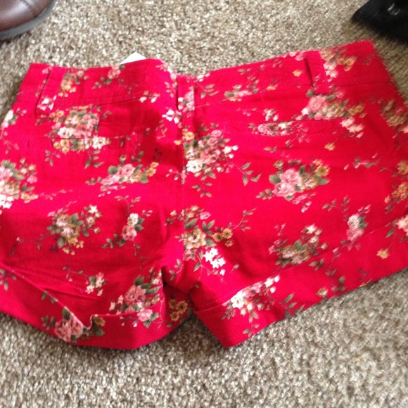 Sold - Picture 3 of 4