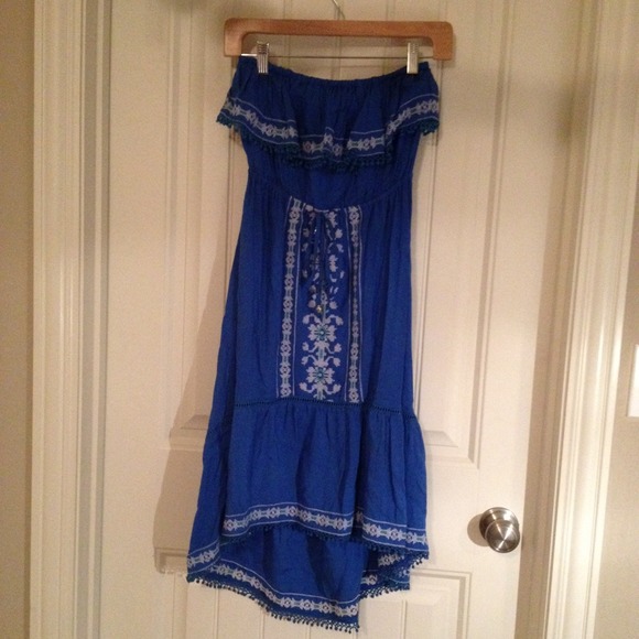 Strapless dress