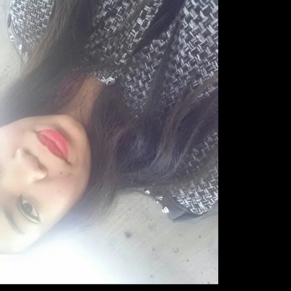 Seller - Picture 1 of 1