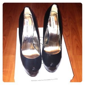 BUNDLED!! Black patent leather Steve Madden pumps