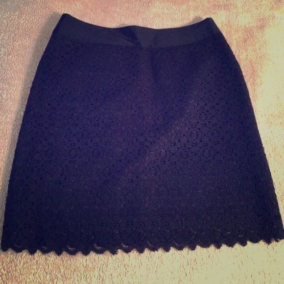 Lace overlay skirt