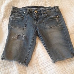 Vigoss Studio distressed Bermuda shorts