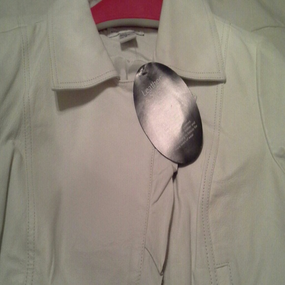 White Leathet jacket