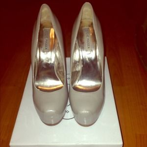 BUNDLED!!!! Nude Steve Madden Pumps