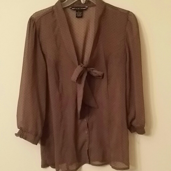 SOLD. Fabulous Brown polkadot Top