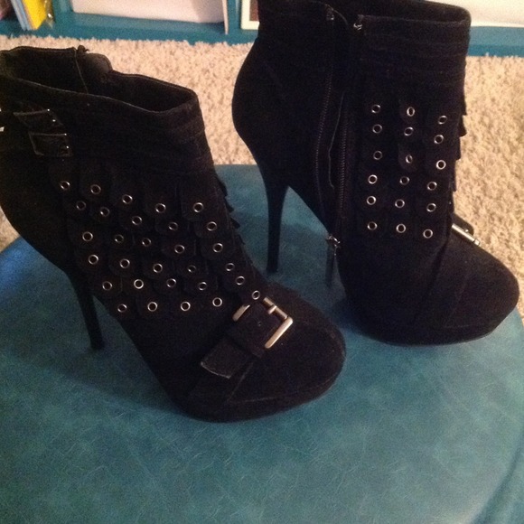Wore once black bootie heels size 8