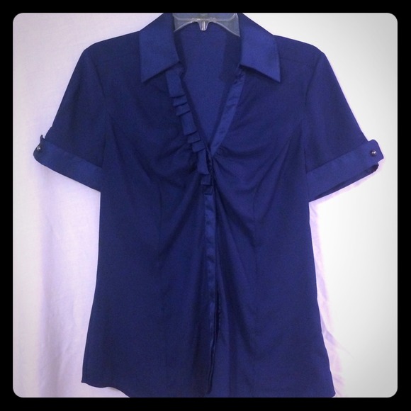 🚫SOLD🚫 Express button-up blouse - #164 - Picture 1 of 4