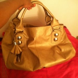 Mondani.. New York Bags - Mondani New York metallic Gold bag Mondani.. New York Bags - Mondani New York metallic Gold bag
