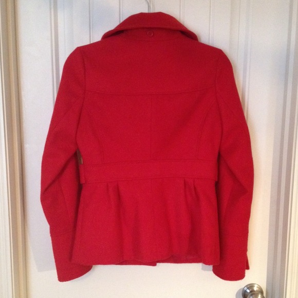 Red jacket - Picture 2 of 2