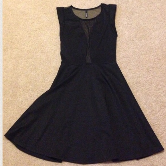 Black mesh back dress - Picture 1 of 4
