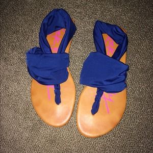 Navy sandal