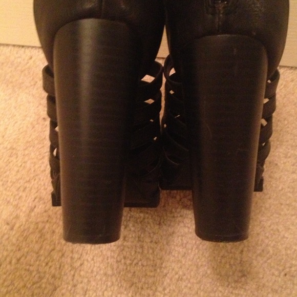 BUNDLED. Cut Out Booties. - Picture 2 of 4