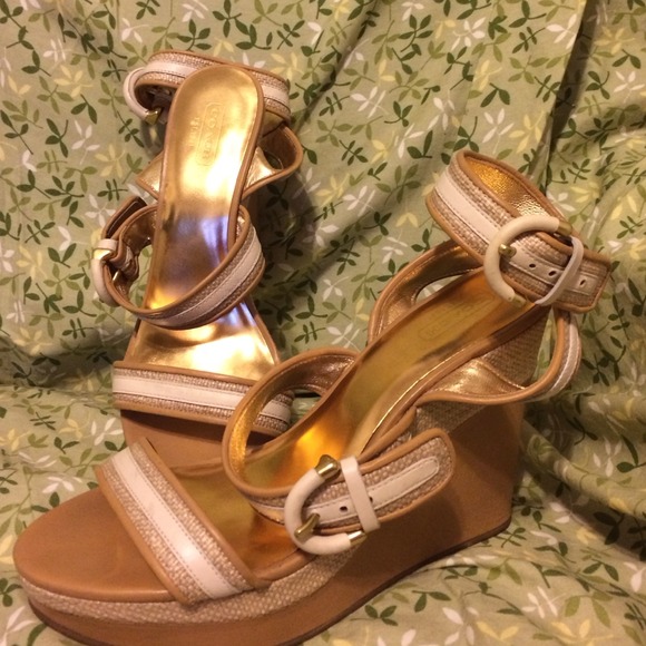 Coach Wedges