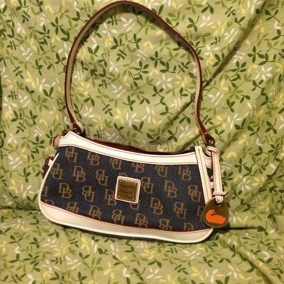 Dooney & Bourke Small handbag