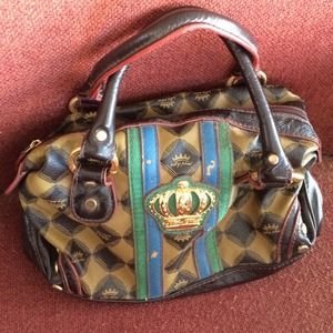 ⚠️HOLD Terrie70⚠️ Cute Small Baby Phat Bag