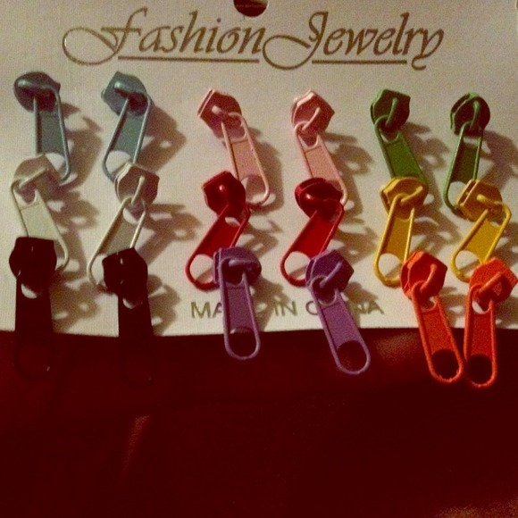 Zipper earrings