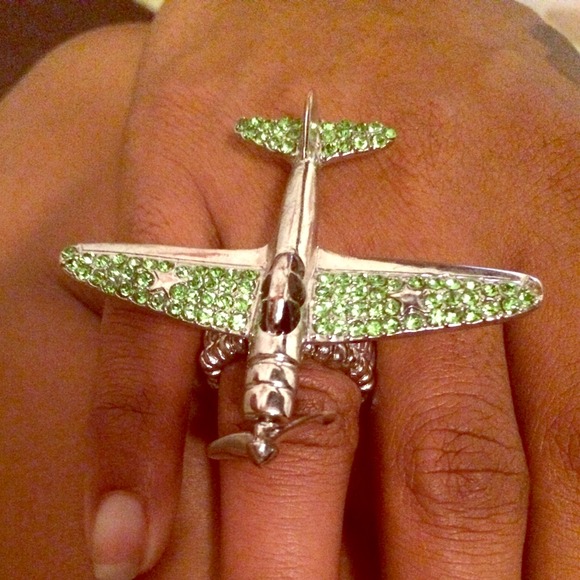 Beautiful airplane ring!