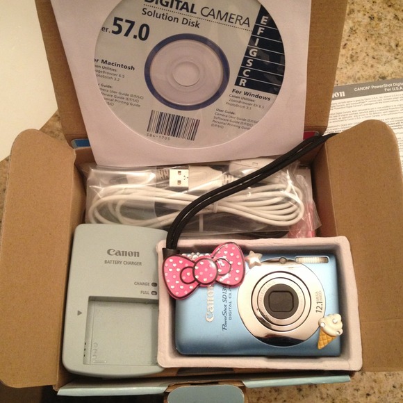 🔴Sold🔴Canon power shot sd 1300 is