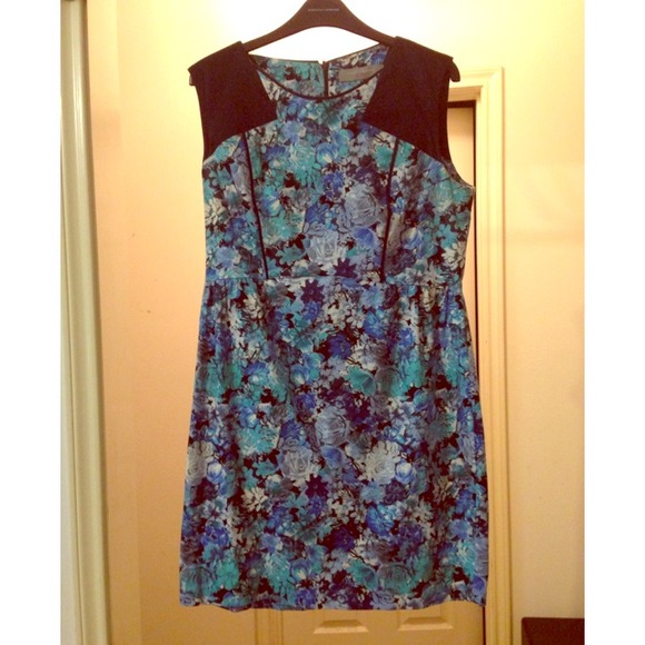 ❌sold!❌💙 Blue Floral Dress 💙