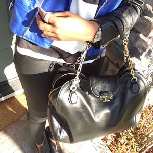 Auth Tory Burch Sammy Satchel Black w/ Dust Bag