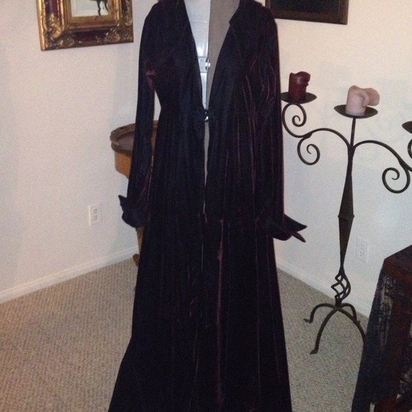 Long goth coat