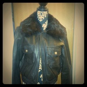 Leather pilot jacket with fur collar