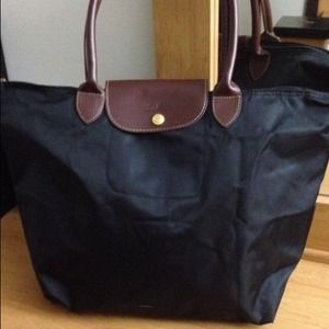 🎀DISCOUNTED🎀 Le Pliage Long Champ Bag