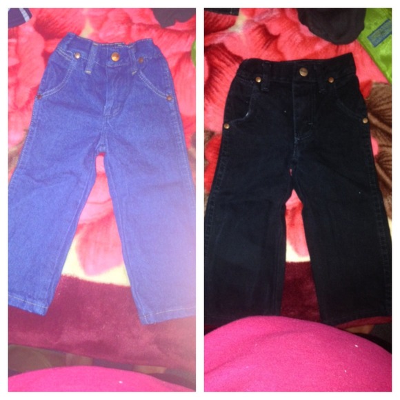 Toddler jeans ‼️just reduced‼️