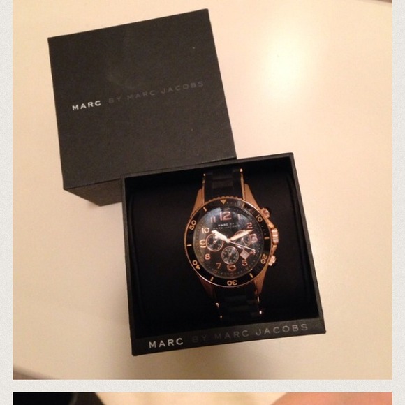 This watch is not for sell. - Picture 2 of 2