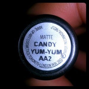 MAC's candy yum yum lipstick *TRADED*NOT AVAL*
