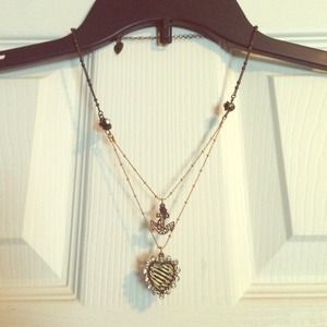 Last chance!! Heart & Anchor Necklace