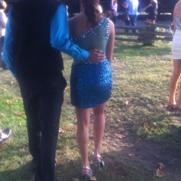 💢SOLD💢 - Picture 2 of 4