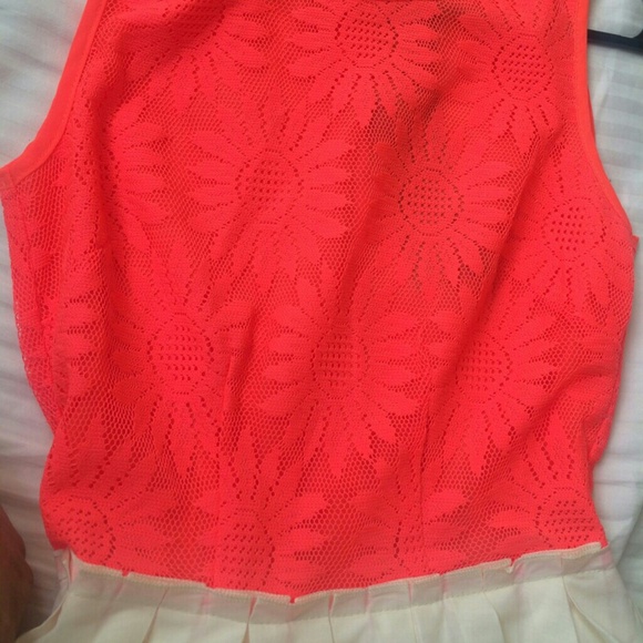 Dress - Picture 4 of 4