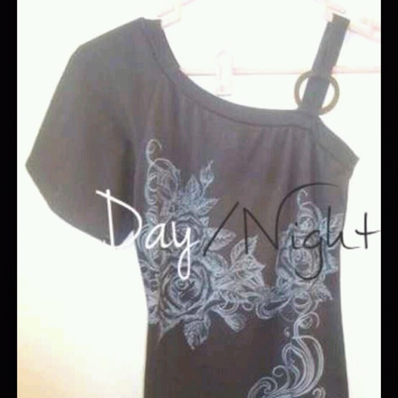 One Shouldered Batwing Top