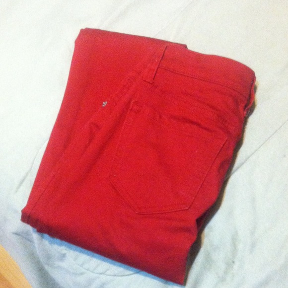 Red skinnies