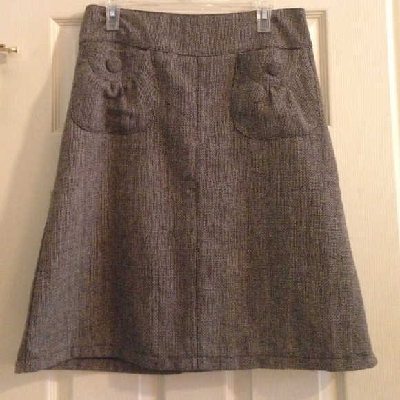 Forever 21 tweed skirt.