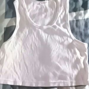 White ribbed crop top shirt size med