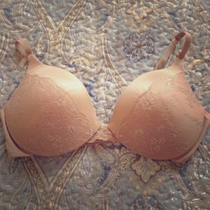 Tan lace push up bra!