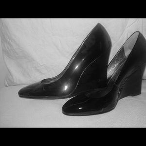 Nine west wedge pump