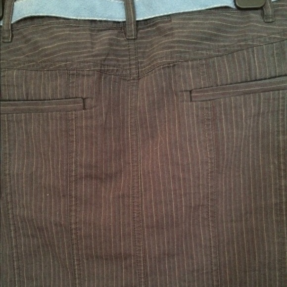 🎉Host Pick 4/16/14 🎉Gray pin stripe skirt - Picture 2 of 3