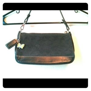 🗼Black signature Coach shoulder bag