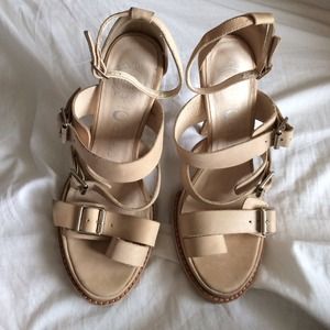 Jeffrey Campbell Arista nude