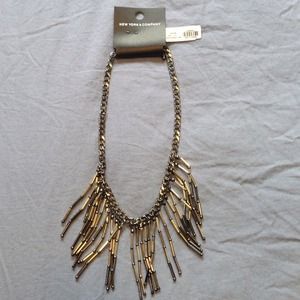 New York & co necklace