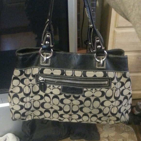 Coach handbag