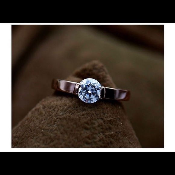 Engagement Swiss AAA Zircon Ring Size 8