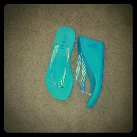 Flip flops